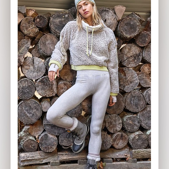 FREE PEOPLE MOVEMENT High-Rise 7/8 Length Good Karma Leggings - Picture 2 of 4